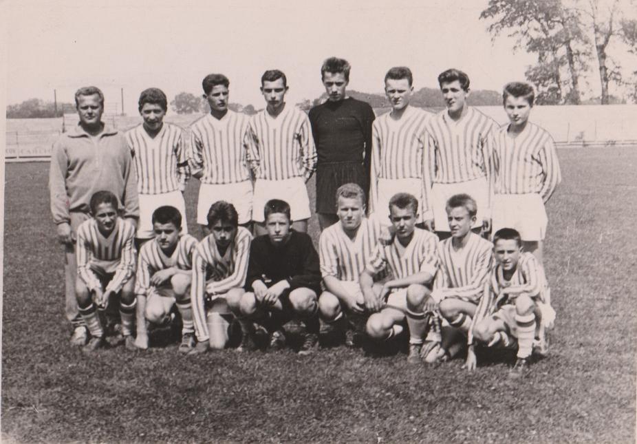 20211208_024 Žákovské mužstvo - přeborník Prahy v kopané 1960/61 | archiv Bohemians